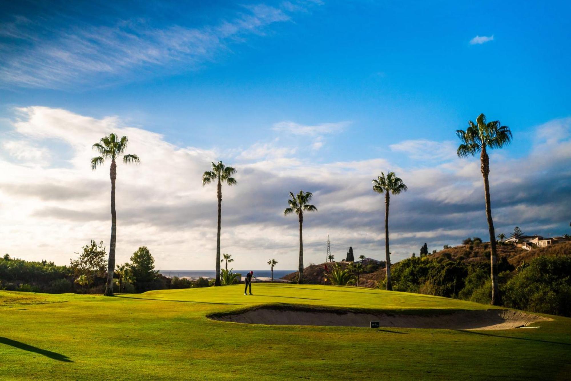 Apartamento Golf En Baviera Con Vistas Al Mar Caleta de Vélez Exterior foto